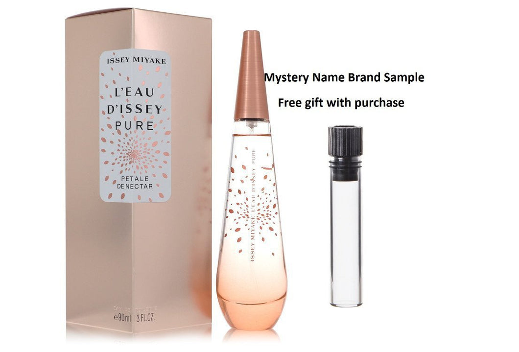 L'eau D'issey Pure Petale De Nectar by Issey Miyake Eau De Toilette Spray 3 oz And a Mystery Name brand sample vile